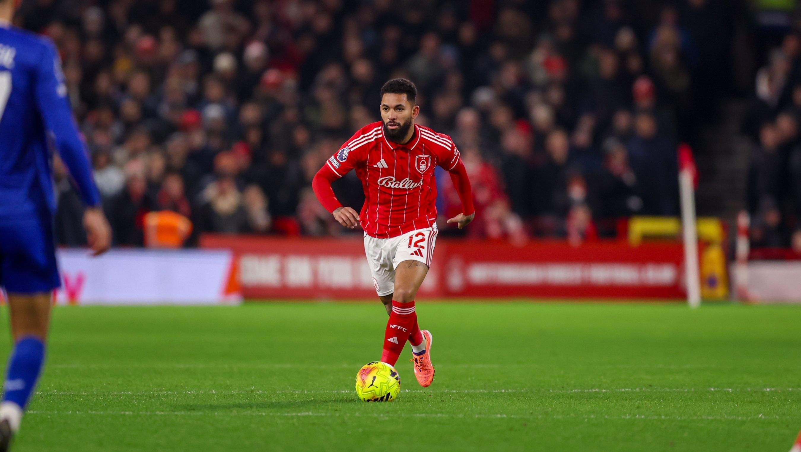 九游体育APP-记者：维拉在探索租借道格拉斯·路易斯，切尔西也对其有意